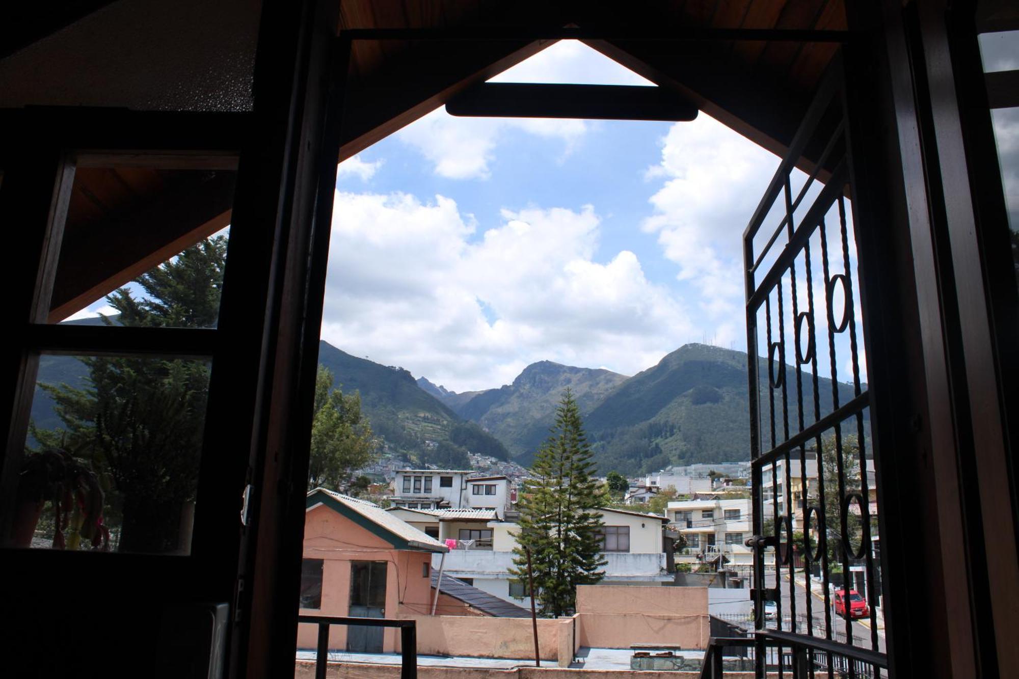 Casa De Tulia Appartement Quito Buitenkant foto